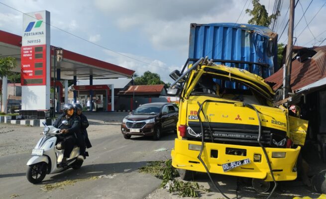truk kontainer