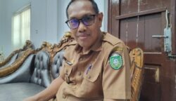 seragam sekolah